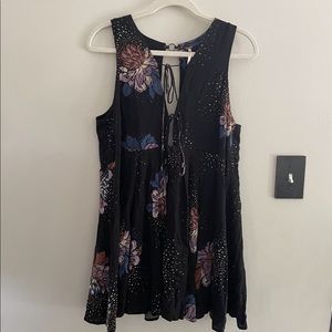 Free People size small dress. Black floral. With key hole in the back